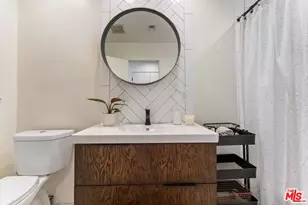 7301 Pacific View Dr, Los Angeles, CA 90068 - Photo 29