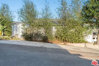 3108 Laurel Ave #A, Manhattan Beach, CA 90266 - Photo 1