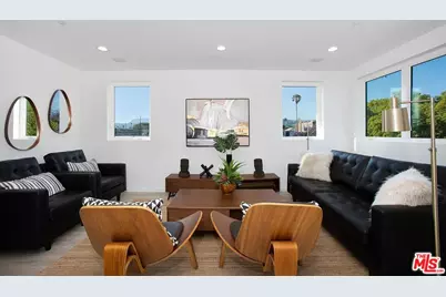 945 N Oxford Ave #2, Los Angeles, CA 90029 - Photo 1