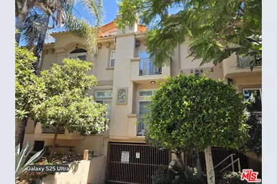 5242 Vesper Ave #8, Los Angeles, CA 91411 - Photo 1