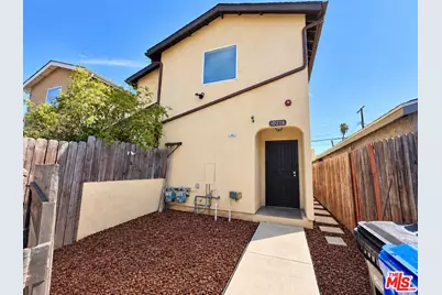 10218 S San Pedro St, Los Angeles, CA 90003 - Photo 1