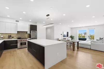 505 S Barrington Ave #406, Los Angeles, CA 90049 - Photo 1
