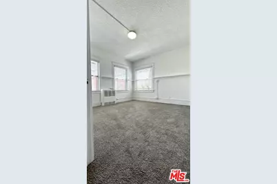 54 Rose Ave #7, Venice, CA 90291 - Photo 1