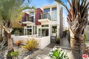 852 10th St, Santa Monica, CA 90403 - Photo 1