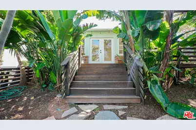 6632 W 87th St, Los Angeles, CA 90045 - Photo 1