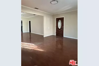 201 S Benton Way, Los Angeles, CA 90057 - Photo 1
