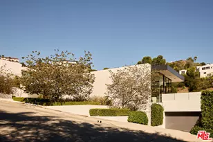 1822 Marcheeta Pl, Los Angeles, CA 90069 - Photo 1