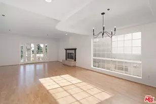 2205 S Bentley Ave, Los Angeles, CA 90064 - Photo 1