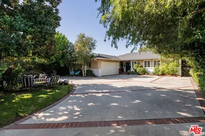 13059 Addison St, Sherman Oaks, CA 91423 - Photo 1