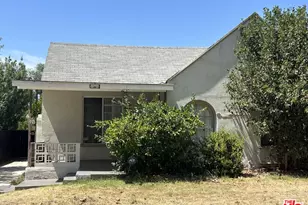 915 S Hudson Ave, Los Angeles, CA 90019 - Photo 1