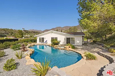 250 Surfview Dr, Pacific Palisades, CA 90272 - Photo 1