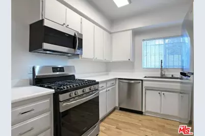 4407 Ambrose Ave #106, Los Angeles, CA 90027 - Photo 1
