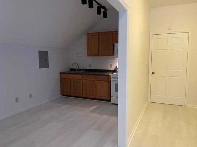 3944 Route 9g, Red Hook NY  12571-2917 exterior