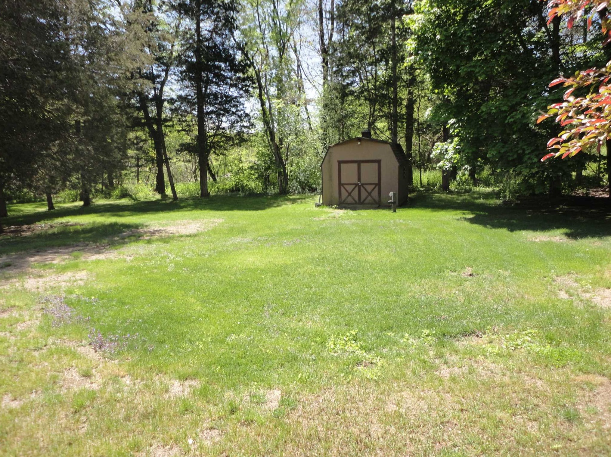 1 Schyler Dr, Poughkeepsie NY 12603 exterior