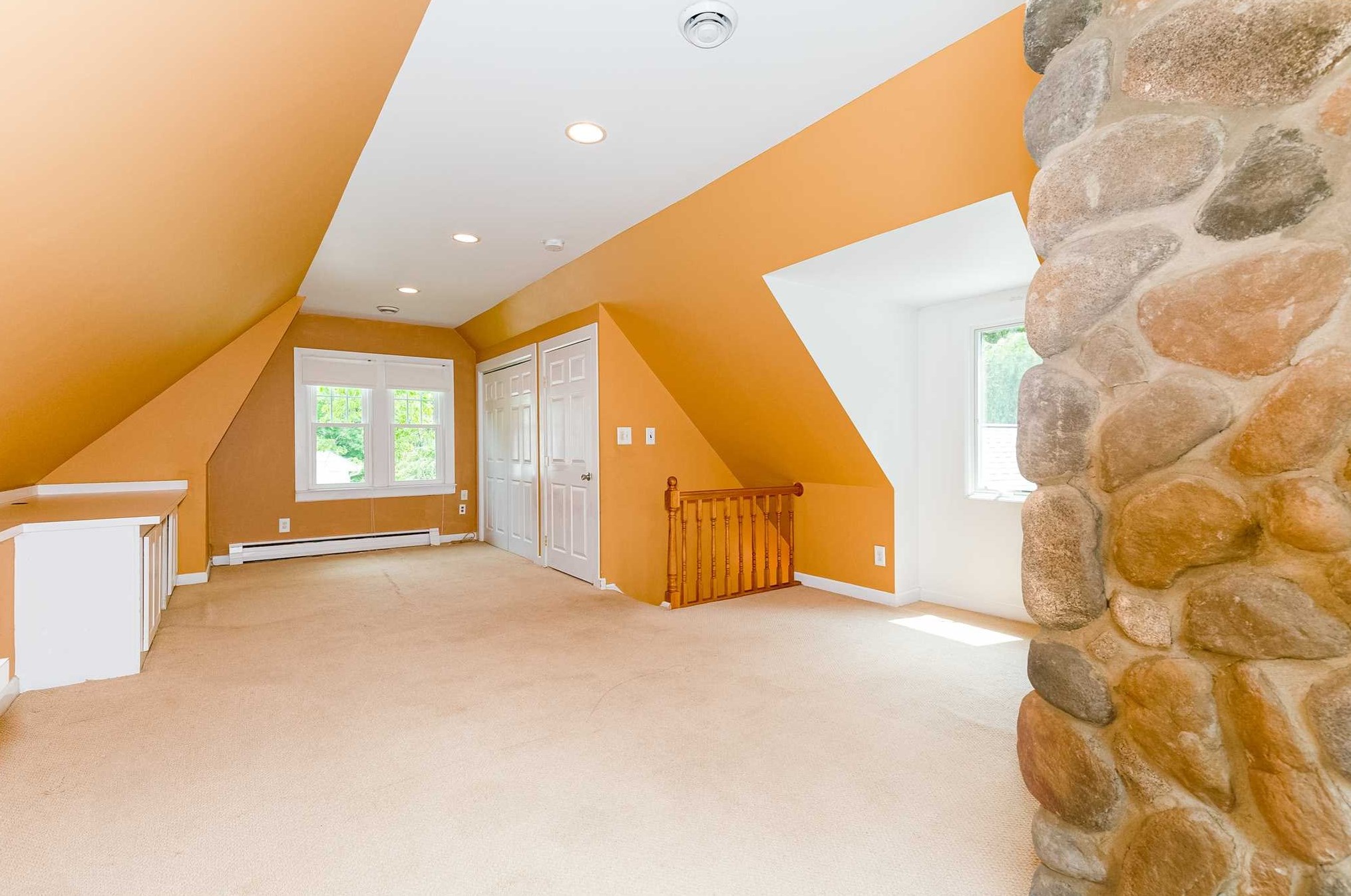 4 Oak Dr, Katonah NY  10536-3222 exterior