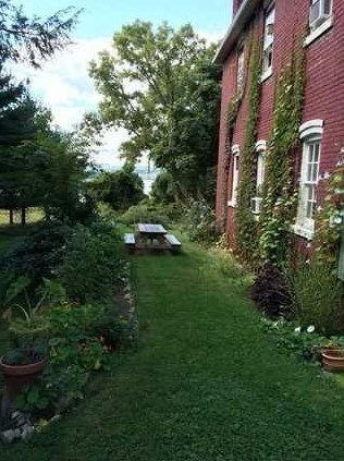 273 Route 9d, Beacon NY  12508-7027 exterior