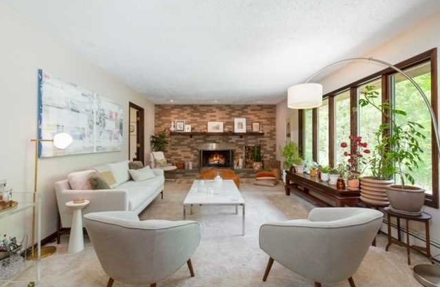 207 Fraleigh Ln, Red Hook NY 12571-2350 exterior