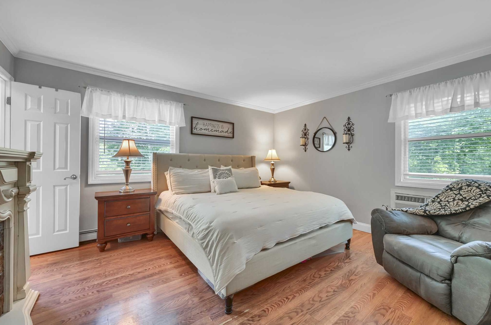 26 Sodano Rd, East Fishkill NY  12533-5913 exterior