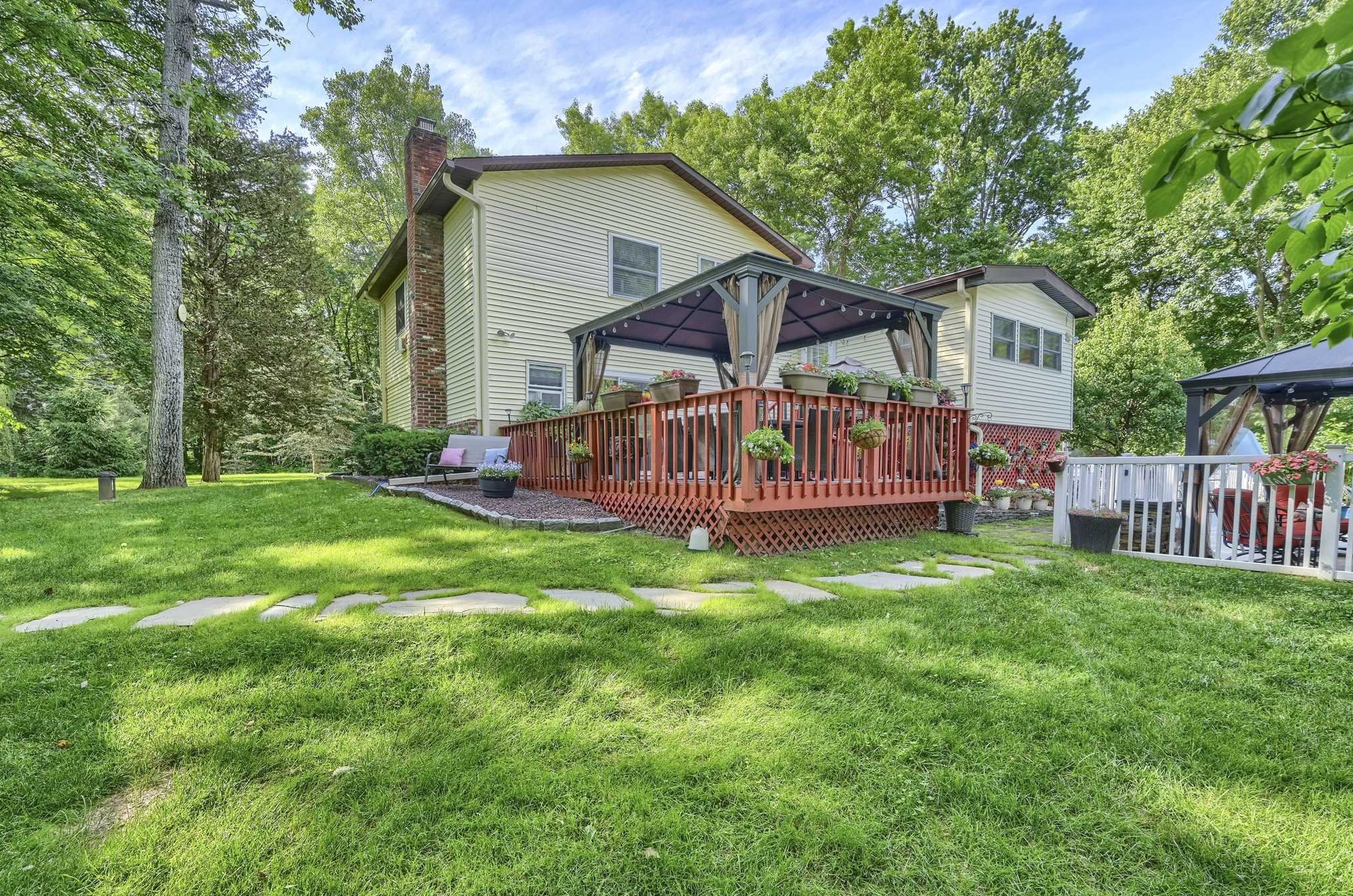 26 Sodano Rd, East Fishkill NY  12533-5913 exterior