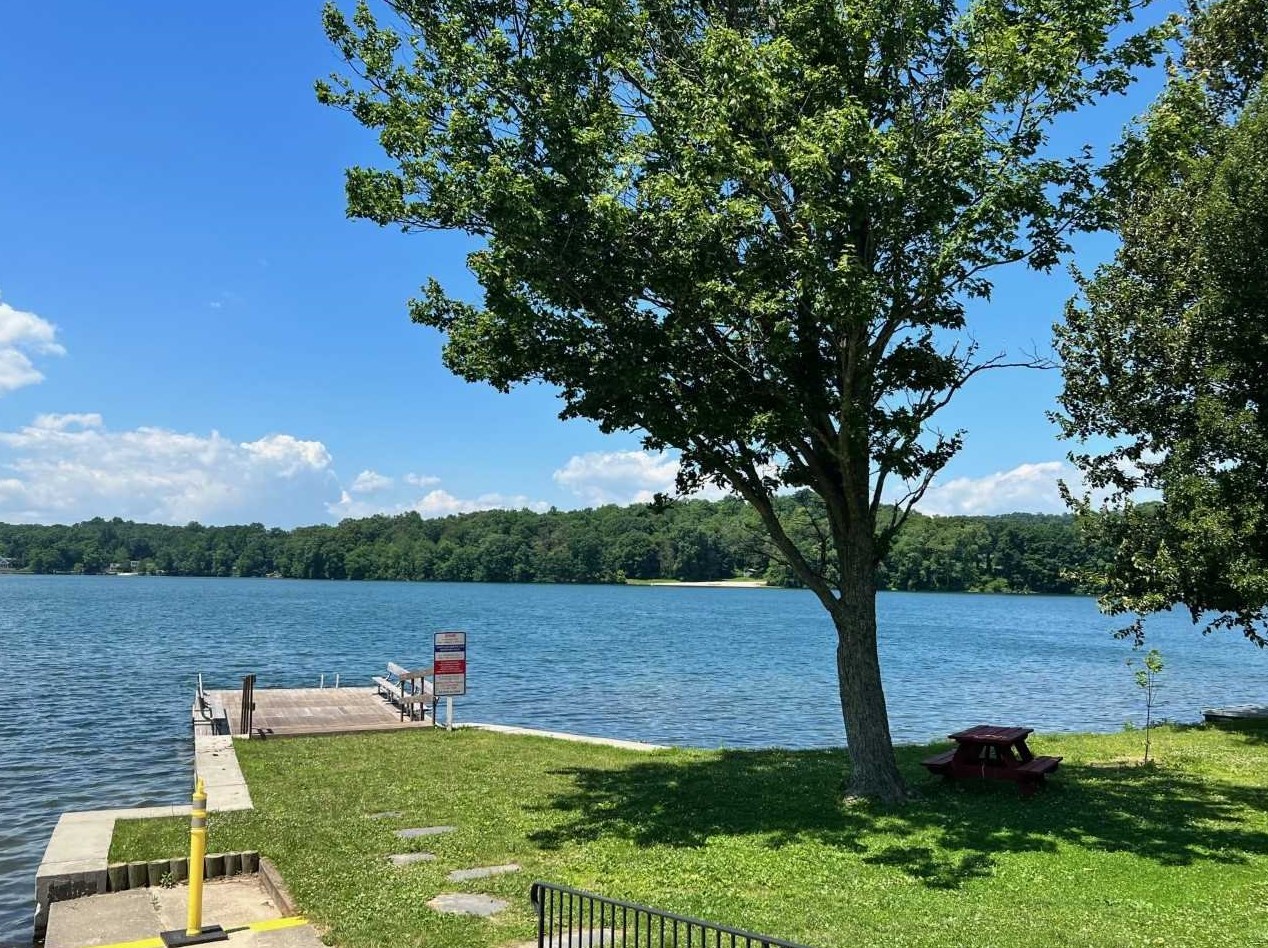 288 Sylvan Lk Rd, East Fishkill NY  12533-5417 exterior