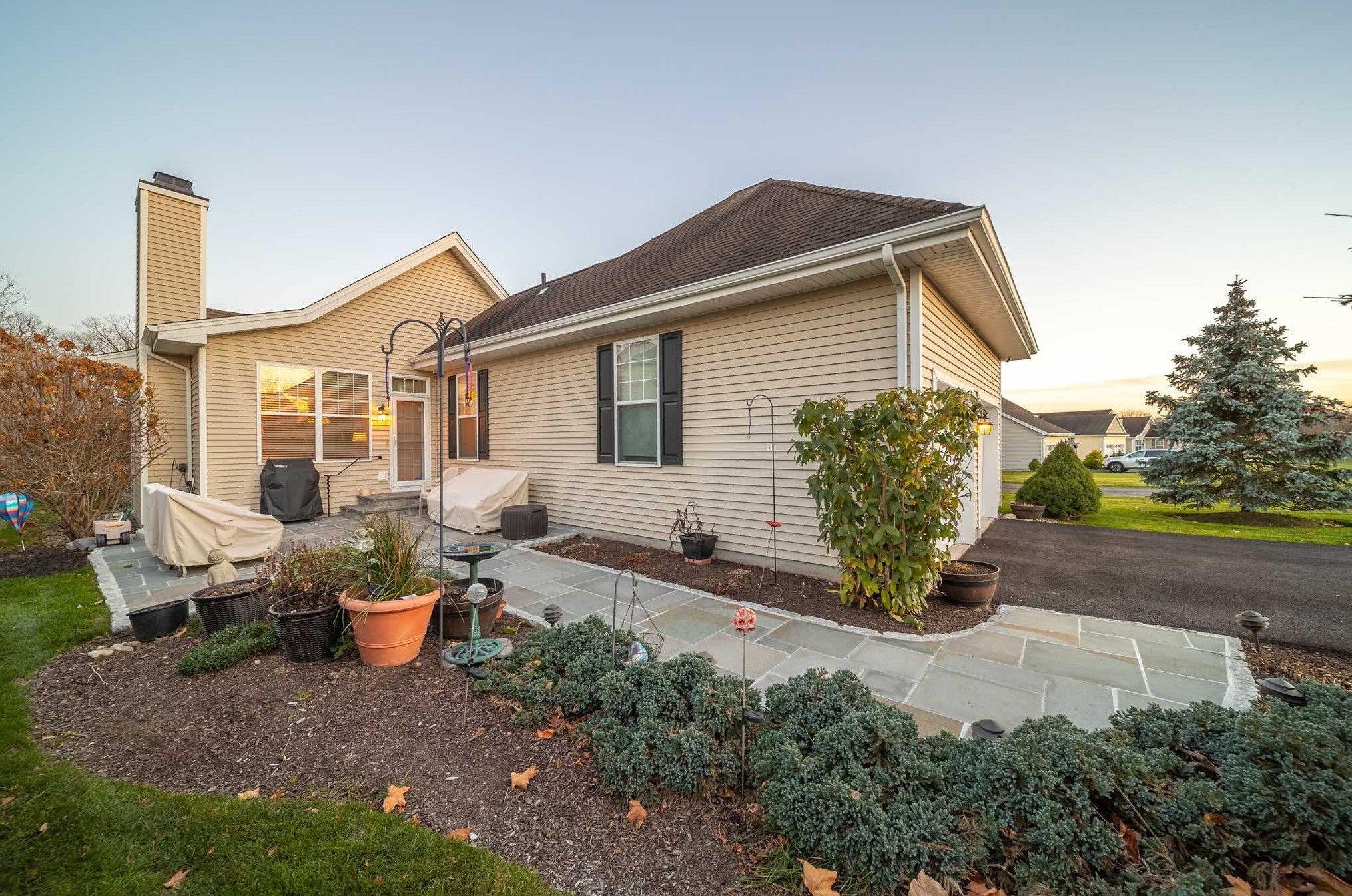 31 Four Corners Blvd, East Fishkill NY  12533-4309 exterior