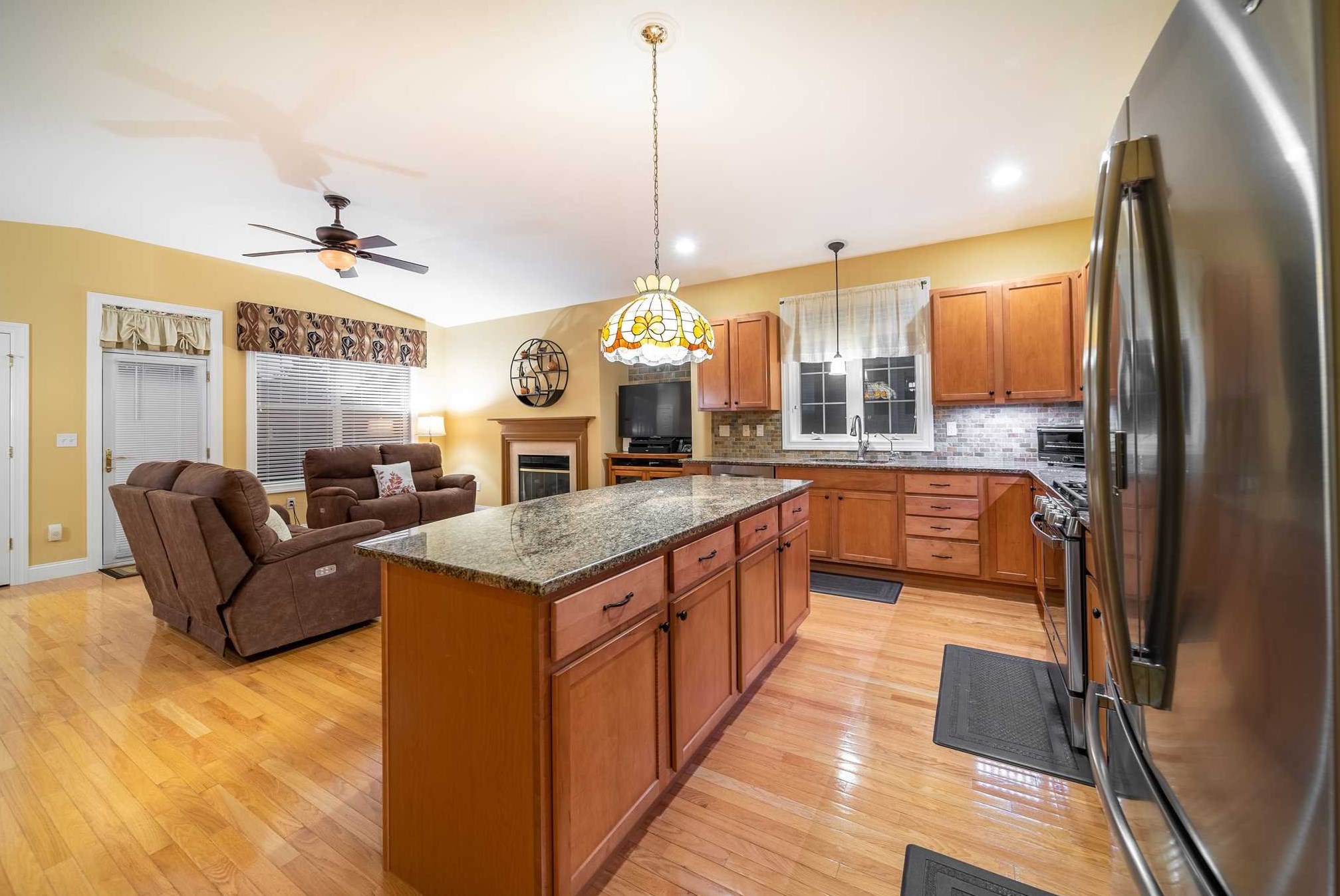 31 Four Corners Blvd, East Fishkill NY  12533-4309 exterior