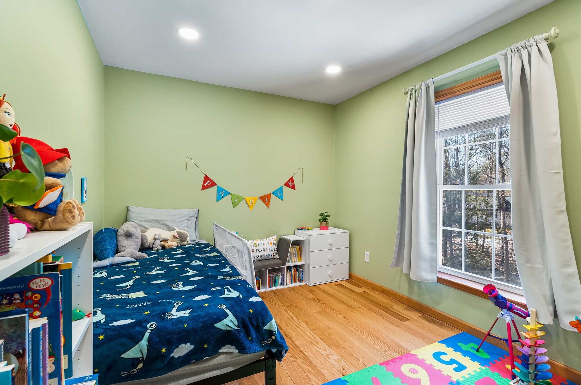 94 Manor Rd, Red Hook NY  12571-1205 exterior
