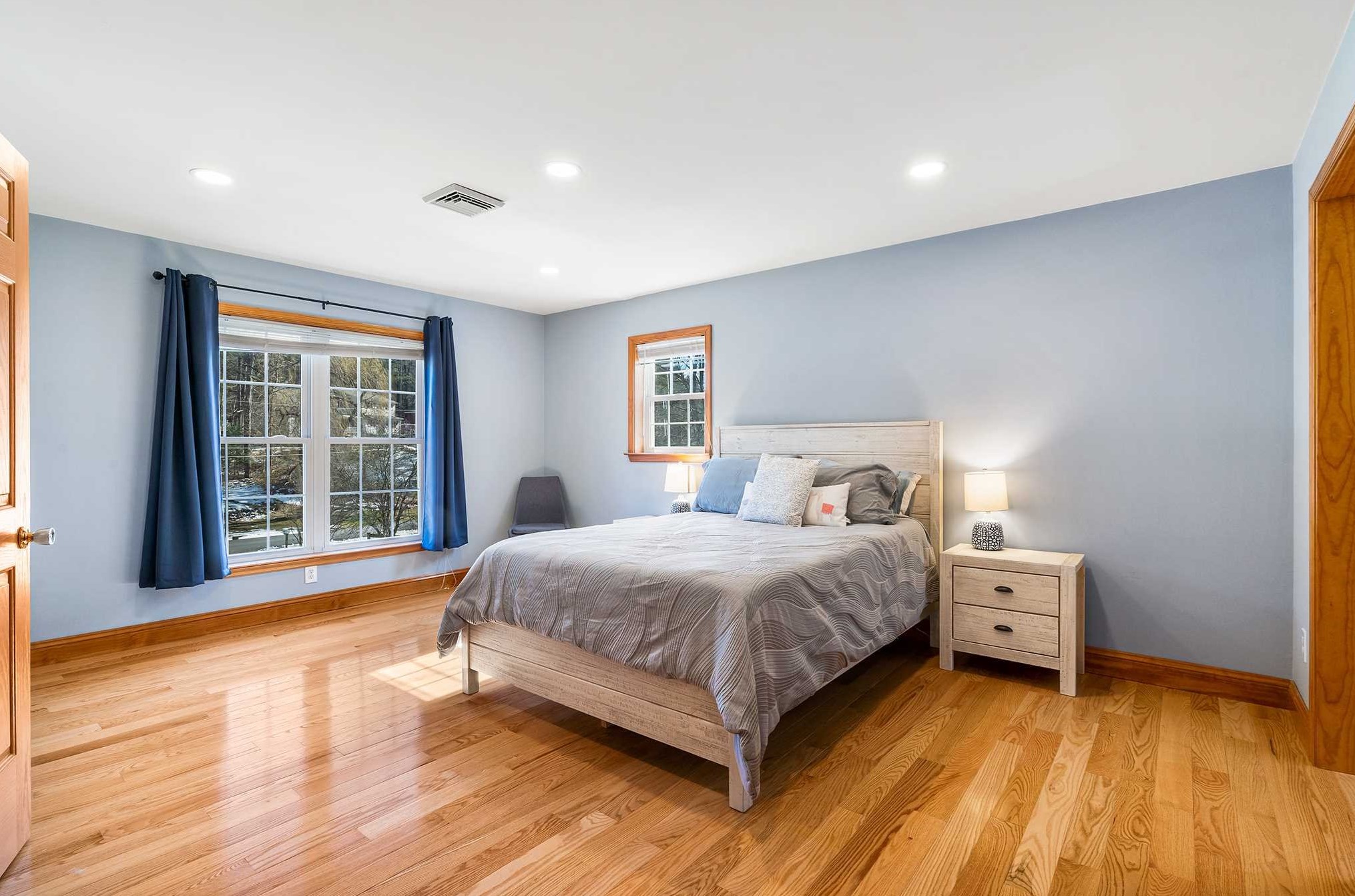94 Manor Rd, Red Hook NY  12571-1205 exterior