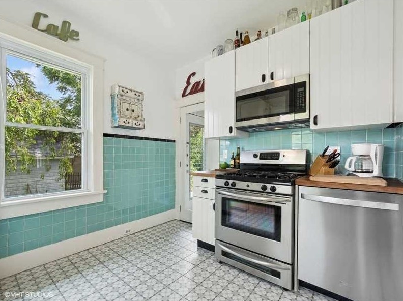 36 Brett St, Beacon NY 12508-3231 exterior