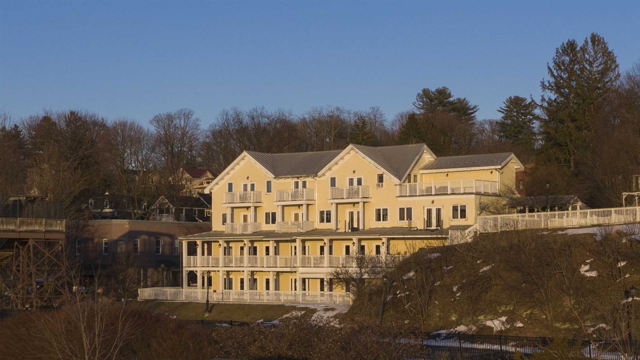 4 Grinnell St, Rhinecliff, NY 12574 MLS HM417792 Coldwell Banker