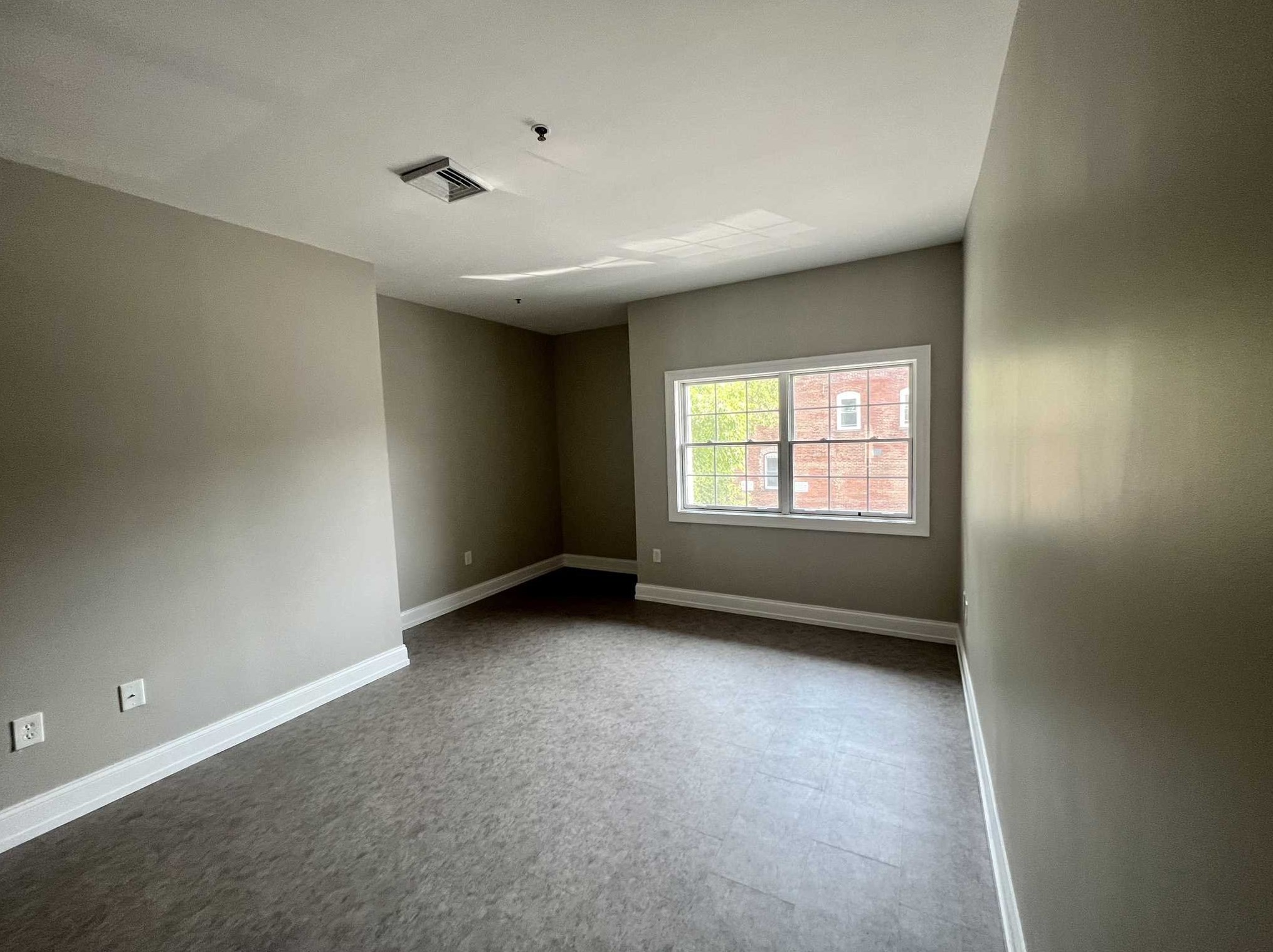 50 Garden St, Poughkeepsie NY  12601-2438 exterior