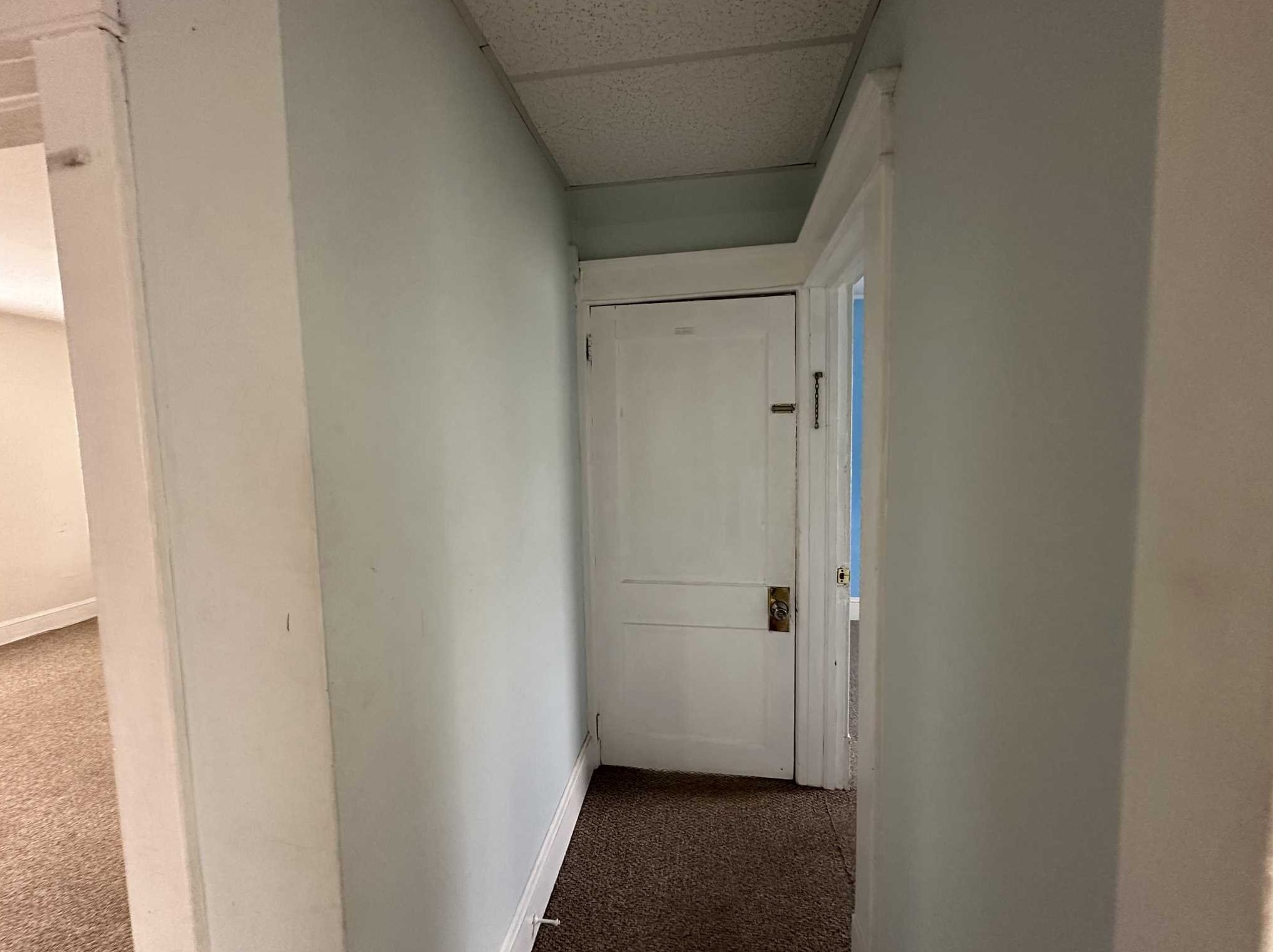 80 Verplanck Ave, Beacon NY  12508-1819 exterior