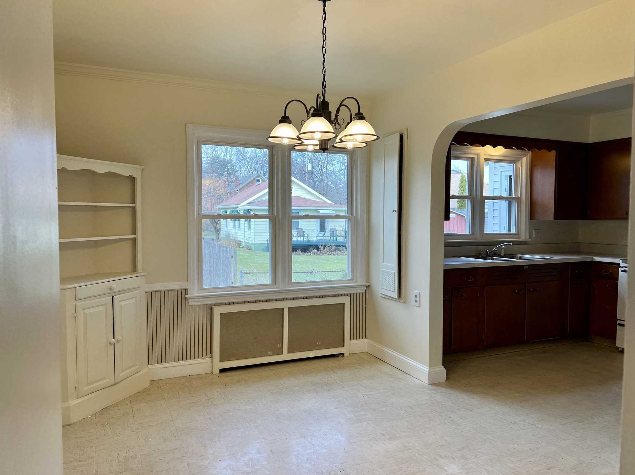 84 Beacon St, Beacon NY 12508-3130 exterior