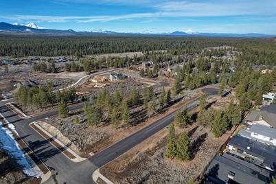 62581-96 NW Mt Hood Drive, Bend, OR 97703 - Photo 1