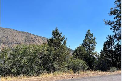 Lot 41 Peregrine Heights, Klamath Falls, OR 97601 - Photo 1