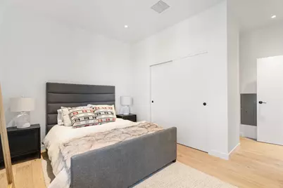 2745 NW Ordway Avenue #300, Bend, OR 97703 - Photo 23