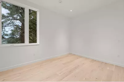 2745 NW Ordway Avenue #300, Bend, OR 97703 - Photo 19