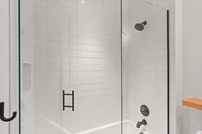 2745 NW Ordway Avenue #300, Bend, OR 97703 - Photo 21