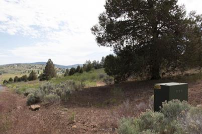Lot 81 Peregrine Heights, Klamath Falls, OR 97601 - Photo 1