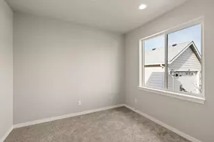 115 Oak Valley Dr, Talent, OR 97540 - Photo 19