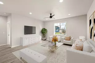 115 Oak Valley Dr, Talent, OR 97540 - Photo 5