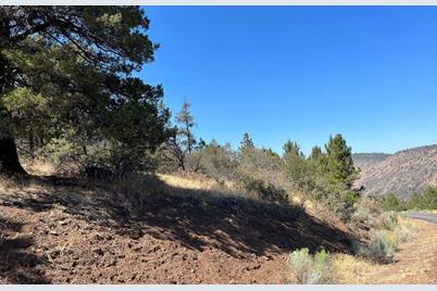 Lot 56 Peregrine Heights, Klamath Falls, OR 97601 - Photo 1