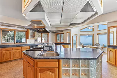 6380 Tunnel Loop Road, Grants Pass, OR 97526 - Photo 23