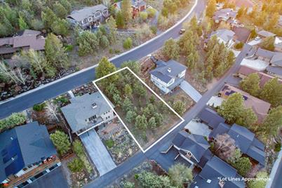 1238 NW Remarkable Drive, Bend, OR 97703 - Photo 1