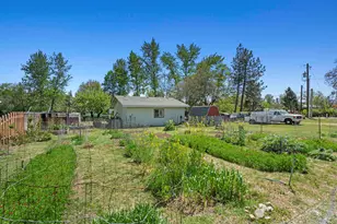 387 Tavis Dr, Merlin, OR 97532 - Photo 23