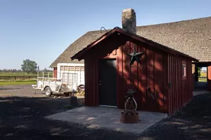 11311 SW Fleming Rd, Powell Butte, OR 97753 - Photo 15