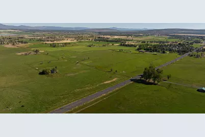 11311 SW Fleming Road, Powell Butte, OR 97753 - Photo 35