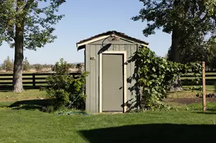 11311 SW Fleming Rd, Powell Butte, OR 97753 - Photo 19