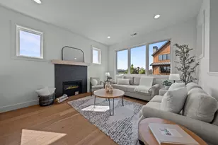 61280 McRoberts Ln, Bend, OR 97702 - Photo 9