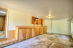 2525 Kinney Creek Rd, Jacksonville, OR 97530 - Photo 23